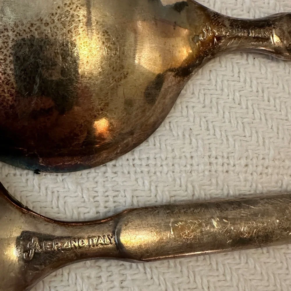Vintage Modern silver plated zing salad tongs, by A.E.P. Zinc Italy